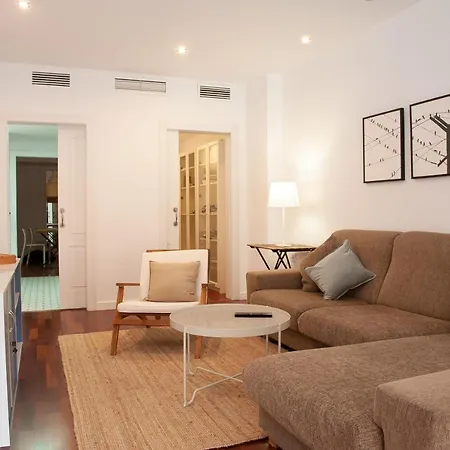 Apartament San Policarpo